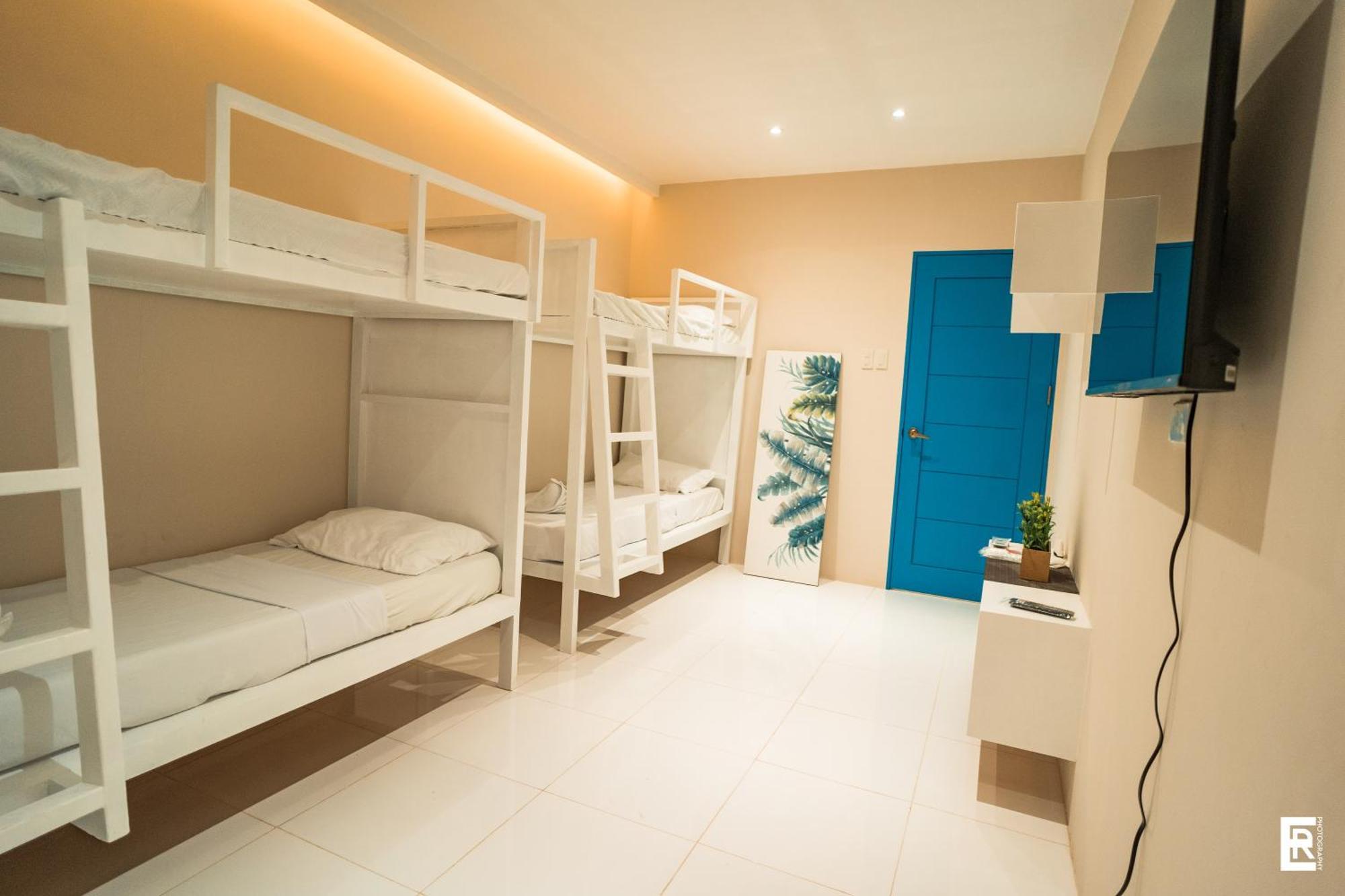 Bernese Resort Hotel Powered By Cocotel Ligao Camera foto
