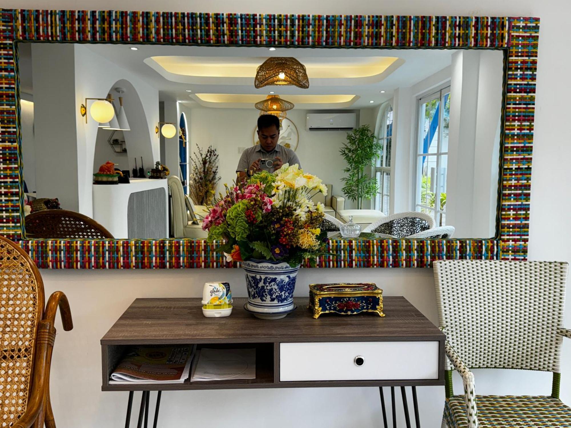 Bernese Resort Hotel Powered By Cocotel Ligao Esterno foto