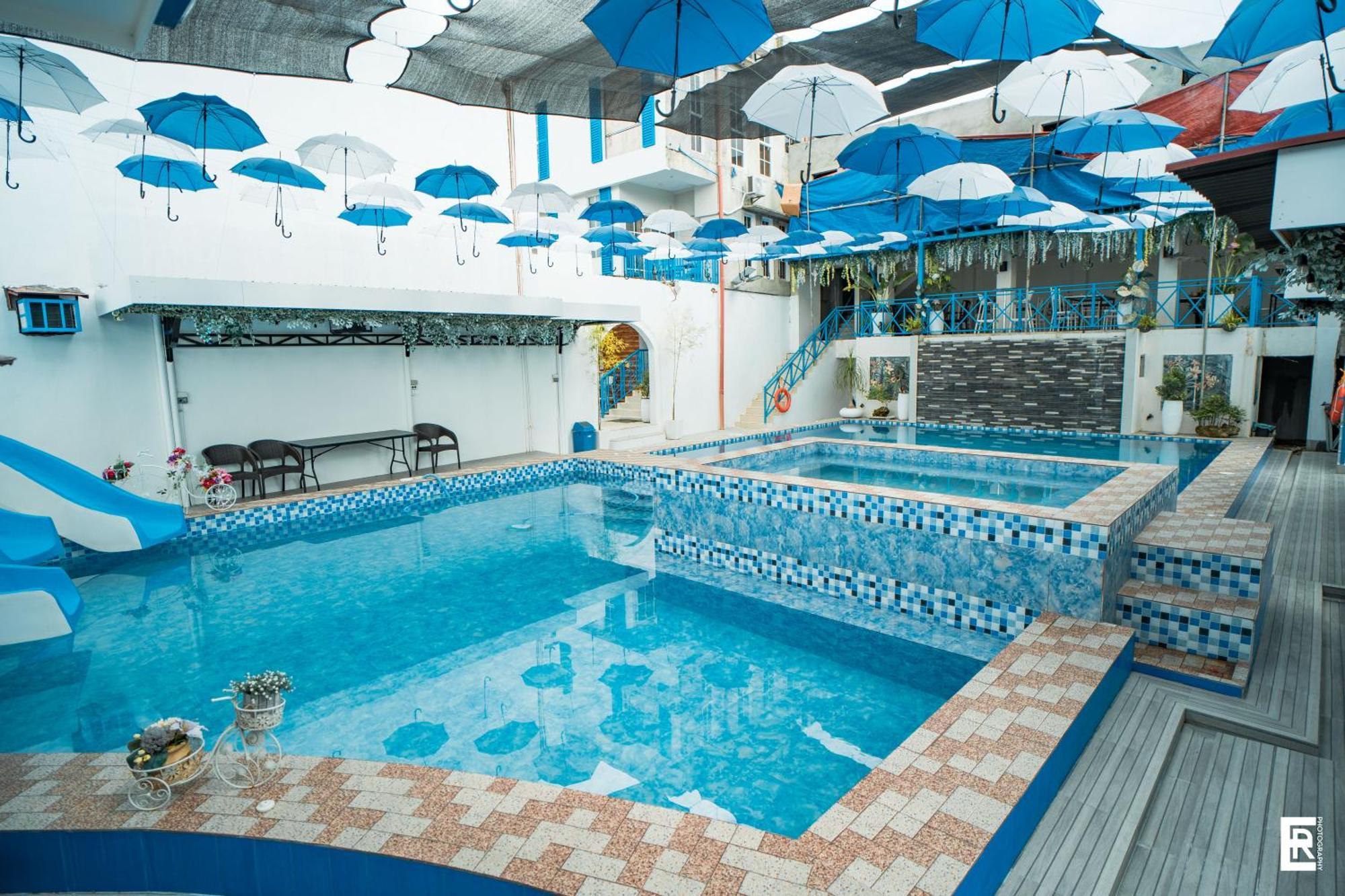 Bernese Resort Hotel Powered By Cocotel Ligao Esterno foto