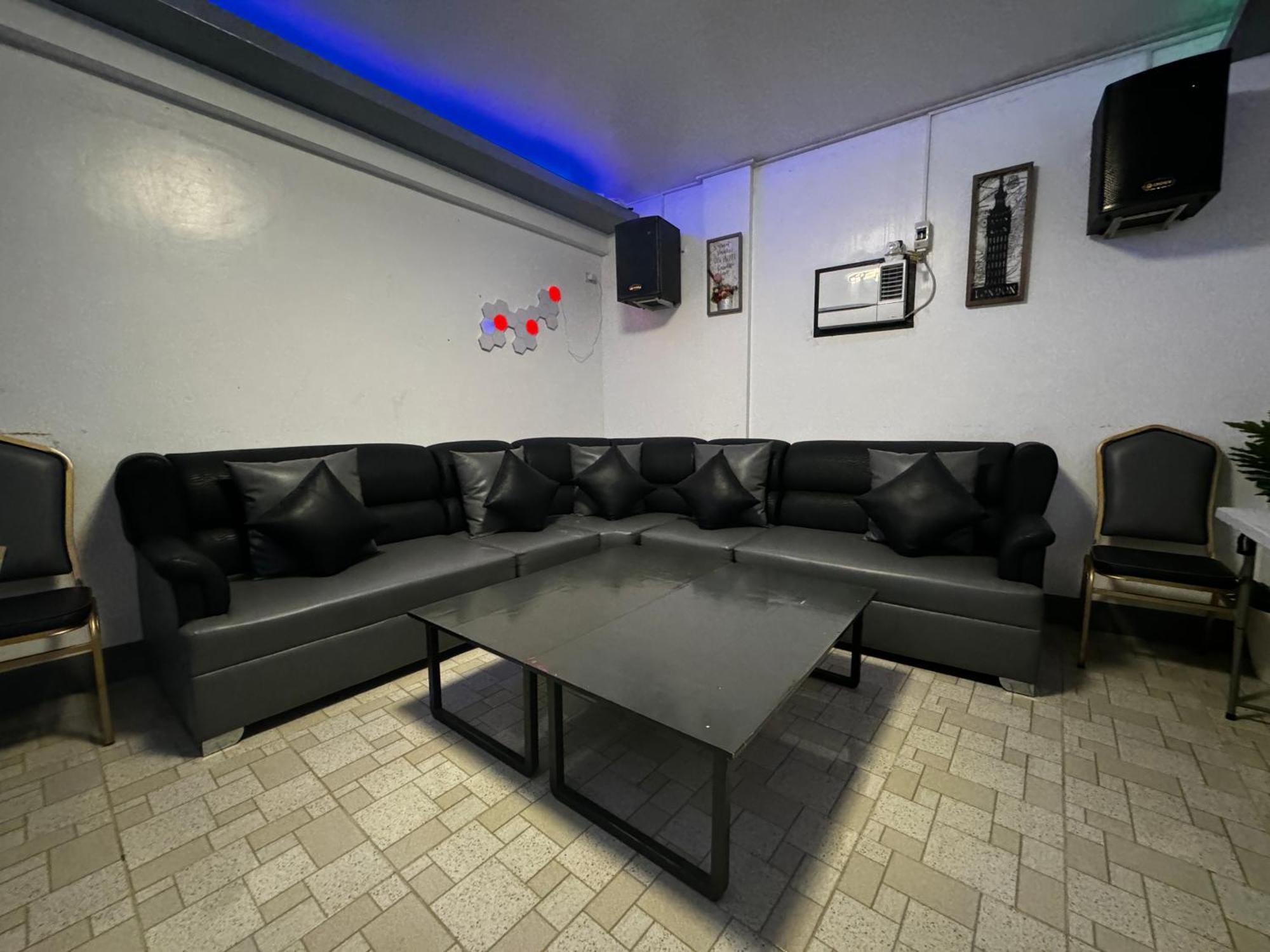 Bernese Resort Hotel Powered By Cocotel Ligao Esterno foto